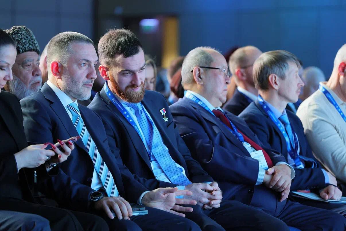 «Народы России и СНГ». В Москве стартовал Международный фестиваль, приуроченный ко Дню народного единства